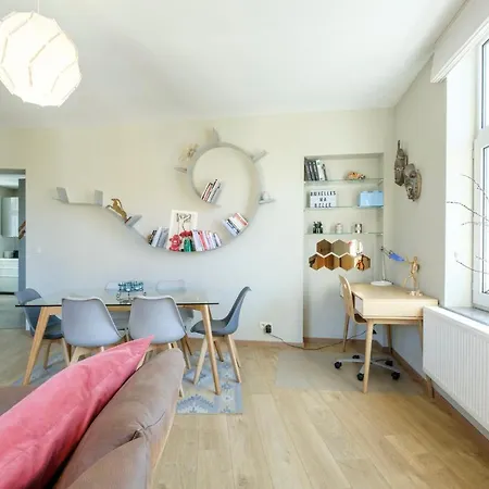 1 Avec Balcon Proximite Cinquantenaire Apartment *