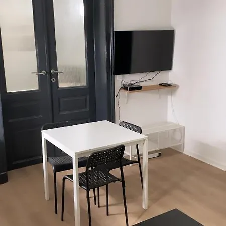 Apartment 1 Au Centre De