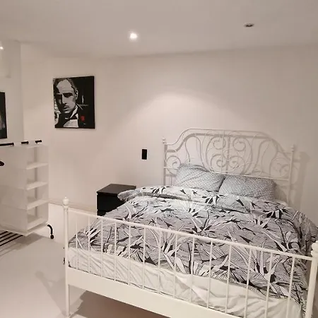 Apartment Luise Hollywood