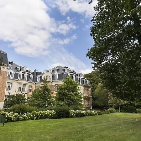 Hyde Park, Duplex De Charme Dans Une De Standing Apartment