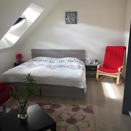 Bed & Breakfast La Maison Du Soleil Brussels