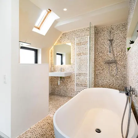 Magnifique Penthouse 3 Chambres Dans Le Quartier Du Canal * Brussels