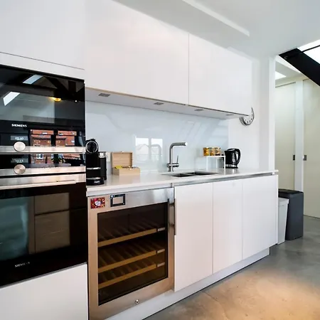 Apartment Magnifique Penthouse 3 Chambres Dans Le Quartier Du Canal *