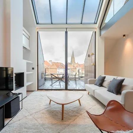 Spacieuse Maison De Ville Proposant 3 Aux Alentours Des Etangs D'ixelles Apartment *