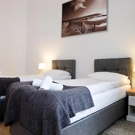 La Monnaie Apartment *