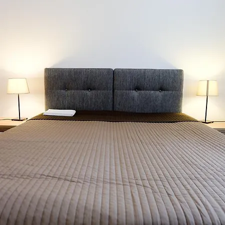 La Monnaie Apartment