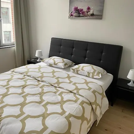 Modern Third Floor Appartement Brussel