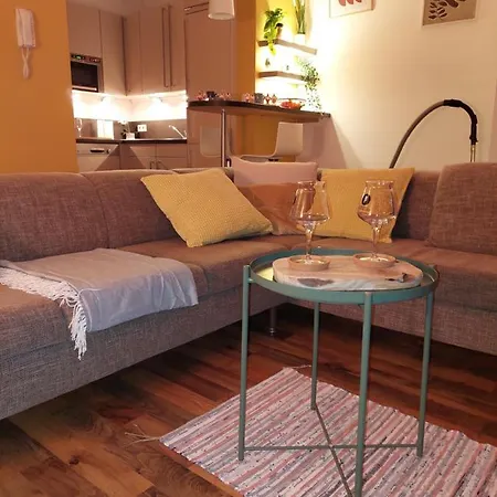 Apartment Cozy Design Studio, Hyper-equipped And Close To Eu