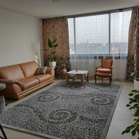 Mathilde Apartment