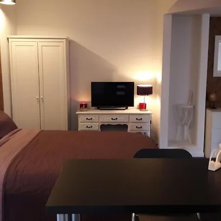 Studio Cosy Avec Terrasse - Flagey Ixelles Brussels