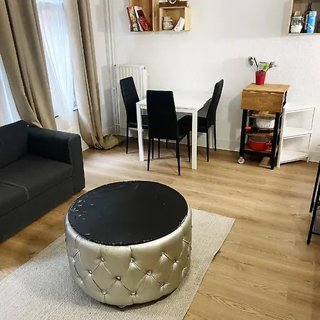 1 Au Centre De Apartment *