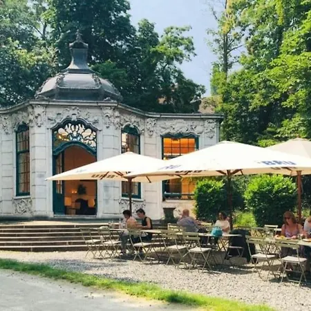 Chez La Baronne * Brussels