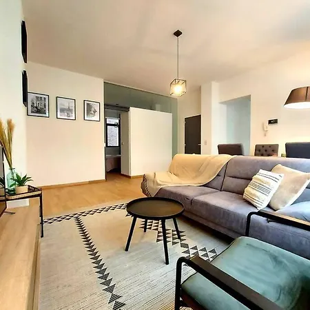 Cozy In Center. Brussels