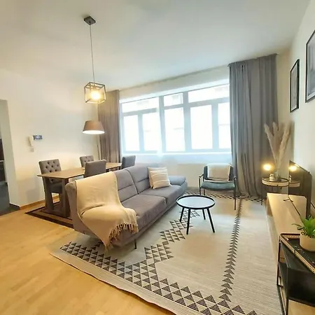 Cozy In Center. Brussels