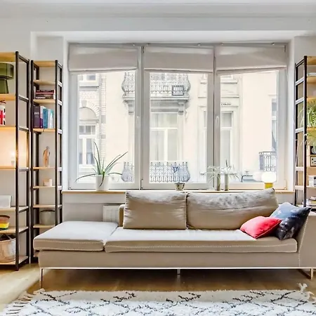Mathieu Nice And Cosy Apartment