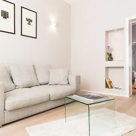 Apartment Xyz *