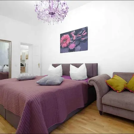 Luxury 2 Bedroom Apartment Brussels