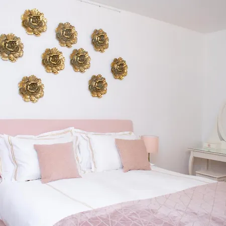 Apartment R213 Residences Botanique