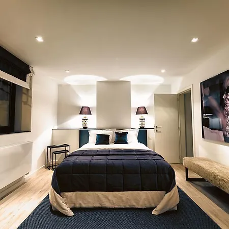 Charles - Ambiorix Aparthotel Brussel