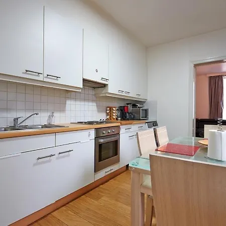 Au Centre De Pret Du Apartment *
