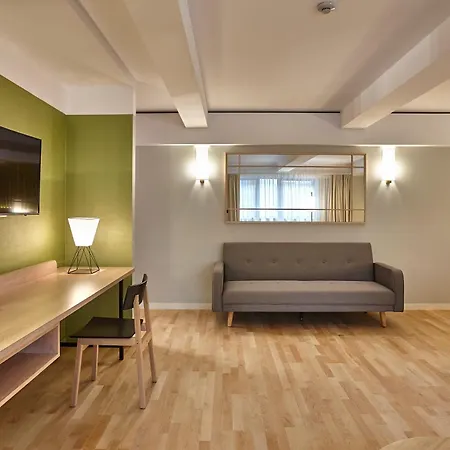 Yadoya 3* Brussels