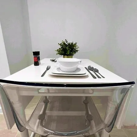 Apartment One Bedroom With View Jacuzzi And Furnished Balcony At Koekelberg *