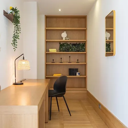Couronne Apartment
