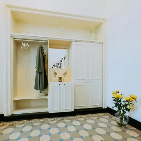 Bed & Breakfast Ambiorix Brussel