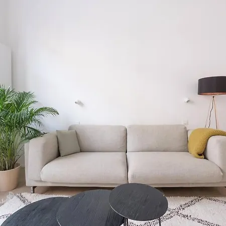Spacious 1-bedroom Duplex In Uccle! *
