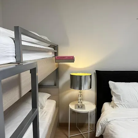 Apartment Urbanstay Grand Place Luxury *