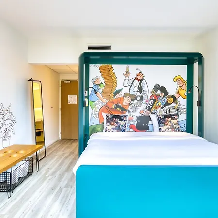 Centre Louise Hotel 3*