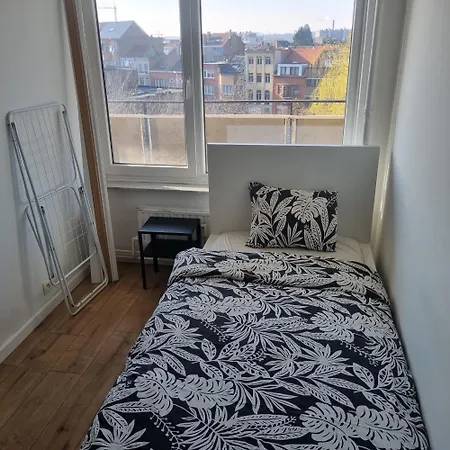 Deux Chambres Moderne Avec Vue Imprenable Sur Le Parc Et Immense Terasse Apartment Brussels