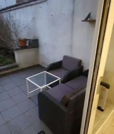 Gasthuis Beautiful, Renovated Fully Self Contained Brussel