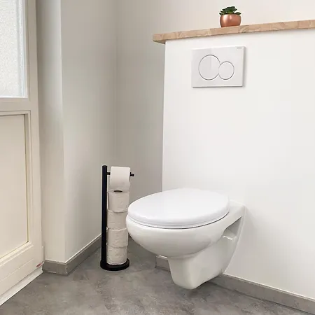 New Cozy In Porte De Hal Brussels