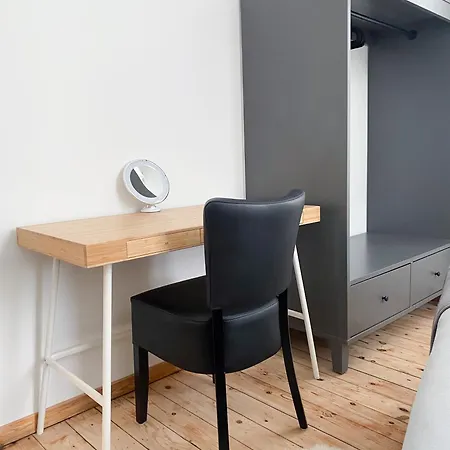 Apartment New Cozy In Porte De Hal Brussels