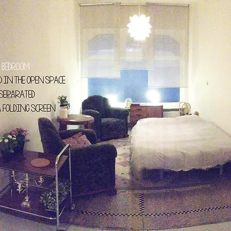 Apartment In Brussels' Commercants