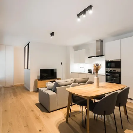 Cosy Studio In Apartment *