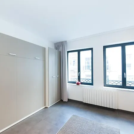 Realtycare Flats Grand Place Aparthotel Brussels