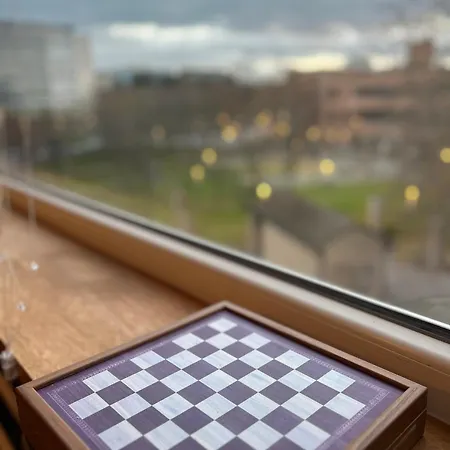 Une Chambre Moderne Avec Vue Imprenable Sur Le Parc Et Immense Terrasse - Ideal Pour Une Escapade Urbaine! Apartment Brussels