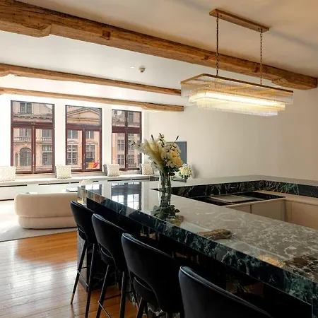 Apartment Unique Flat On The Grand Place Brussels