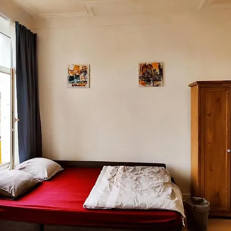 Apartment Entier Avec Balcon - Tour Et Taxis Brussels
