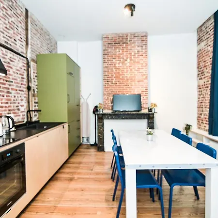 Cozy And Confortable Near Station 3* Brussels