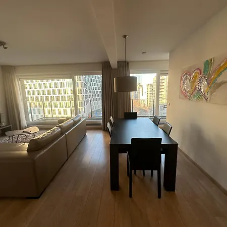 Apartment 2 Bedroom In Center With Balcony