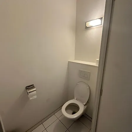 2 Bedroom In Center With Balcony Apartment Brussels