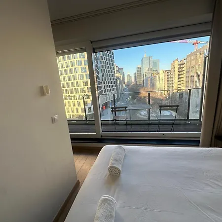 2 Bedroom In Center With Balcony Apartment
