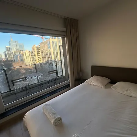 2 Bedroom In Center With Balcony Apartment *