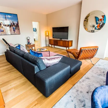 Apartment Magnifique Penthouse 3 Et Terrasse Sur L'avenue Louise *