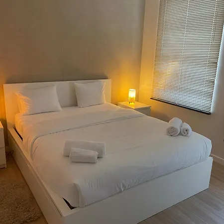 Camuflats Apartment