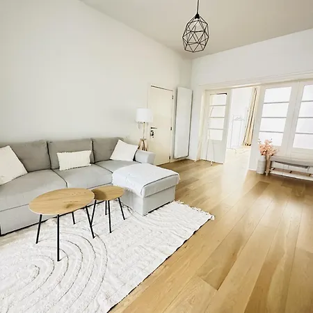 Apartment Trendy Flat In