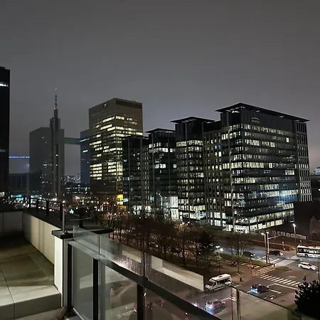 Apartment Penthouse In With Stunning View *
